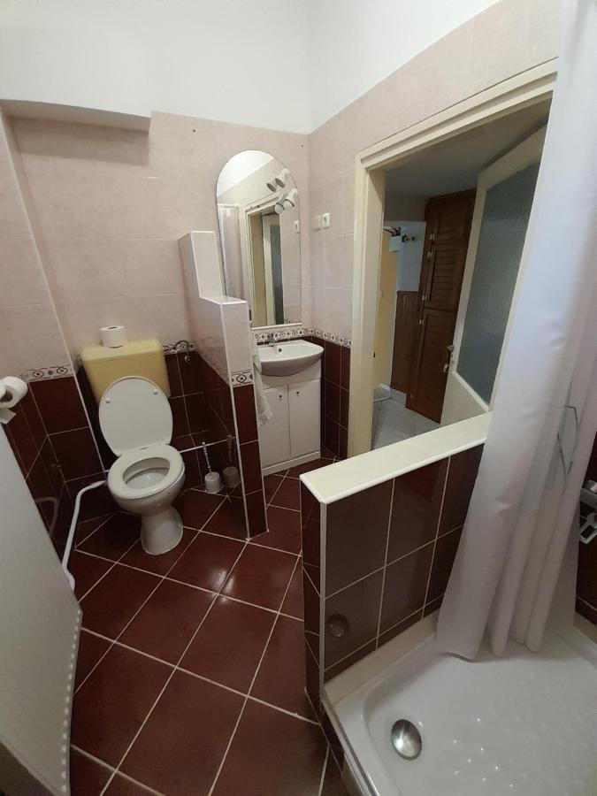 Napsugar Vendeghaz Apartment Tiszaujvaros Ngoại thất bức ảnh